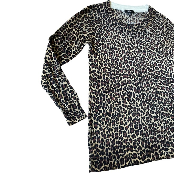 J.Crew Tippi in Leopard Print Merino Wool Knit Sweater Women’s Size XS A7 - Picture 4 of 9
